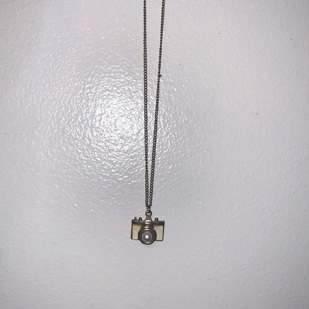 Camera Faux Pearl Necklace
